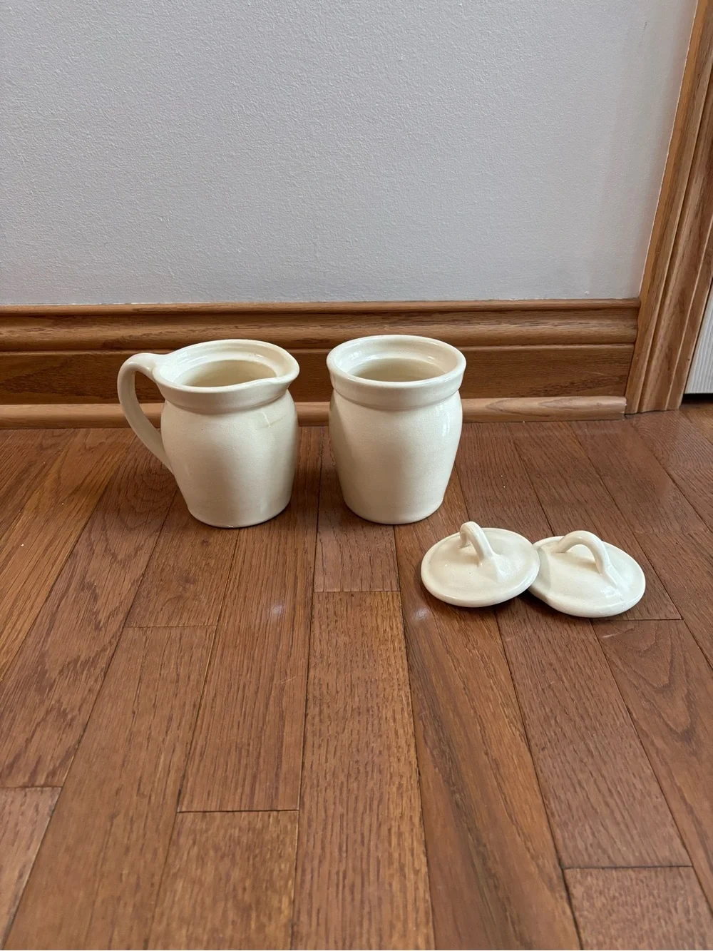 Vintage 1990’s Ceramic Cream and Sugar Jars Handpainted with Apple Decals